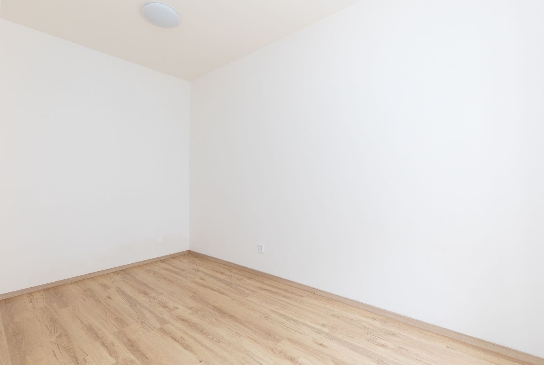 Prenájom bytu 1-izbový 33 m², Františka Kadlece, Praha, Praha Prenájom bytu 1-izbový 33 m², Františka Kadlece, Praha, Praha