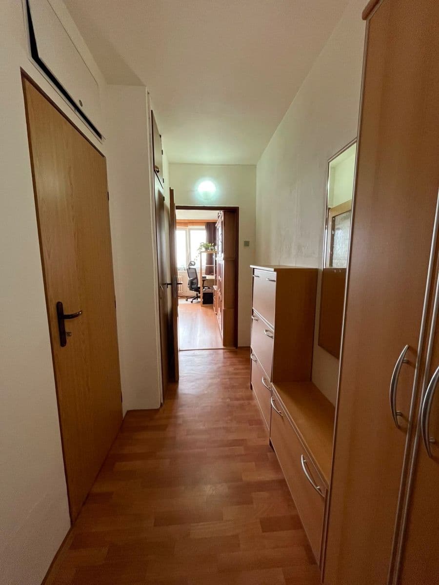 Predaj bytu 1-izbový 27 m², Hlavatého, Praha, Praha Predaj bytu 1-izbový 27 m², Hlavatého, Praha, Praha