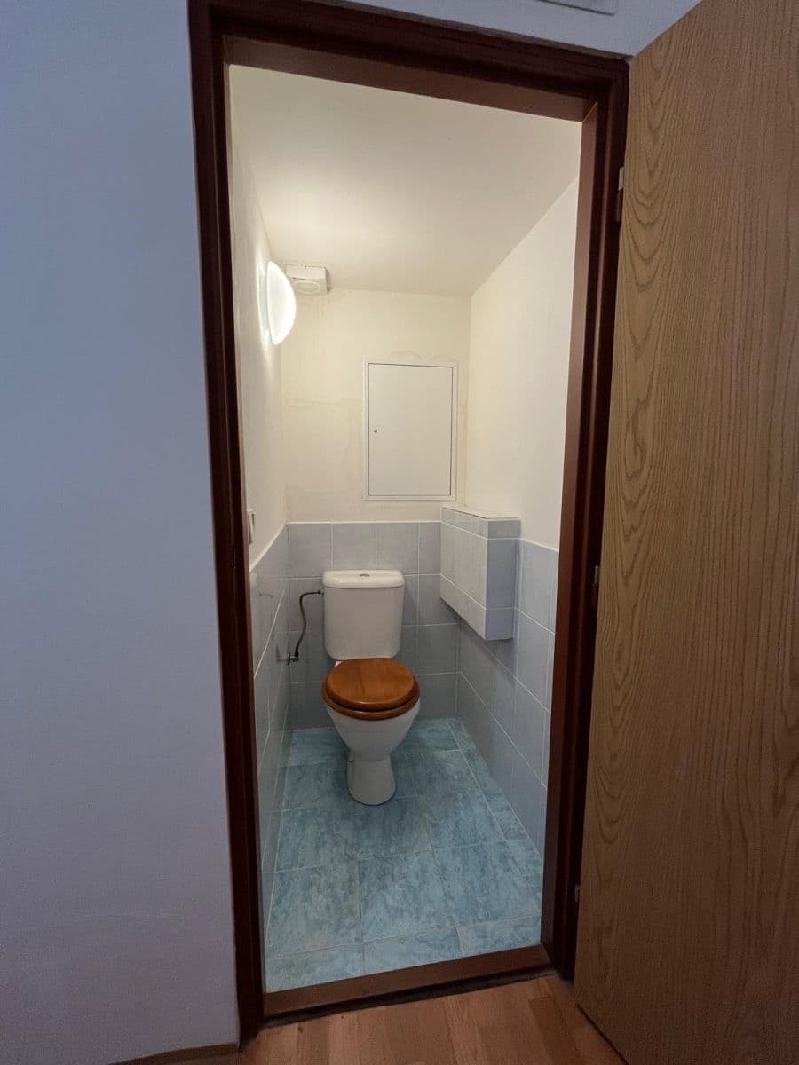 Predaj bytu 1-izbový 27 m², Hlavatého, Praha, Praha Predaj bytu 1-izbový 27 m², Hlavatého, Praha, Praha