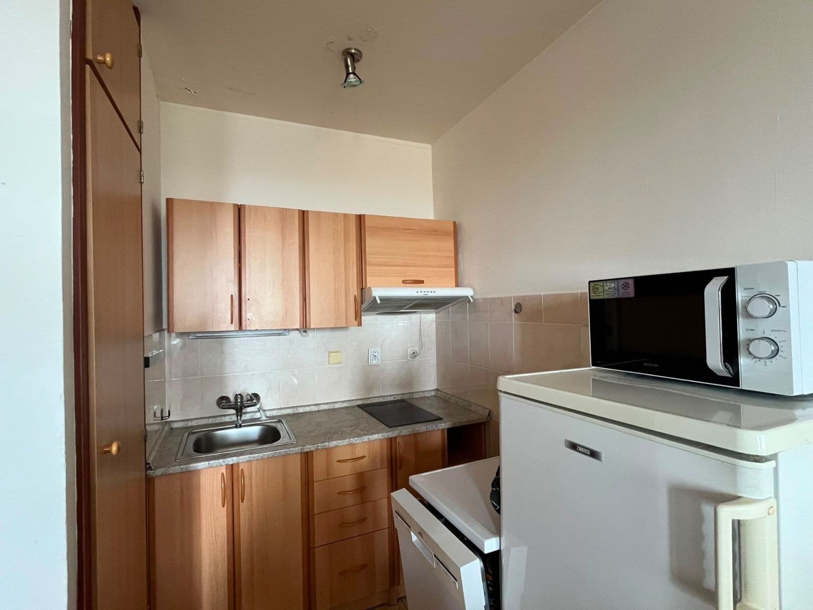 Predaj bytu 1-izbový 27 m², Hlavatého, Praha, Praha Predaj bytu 1-izbový 27 m², Hlavatého, Praha, Praha