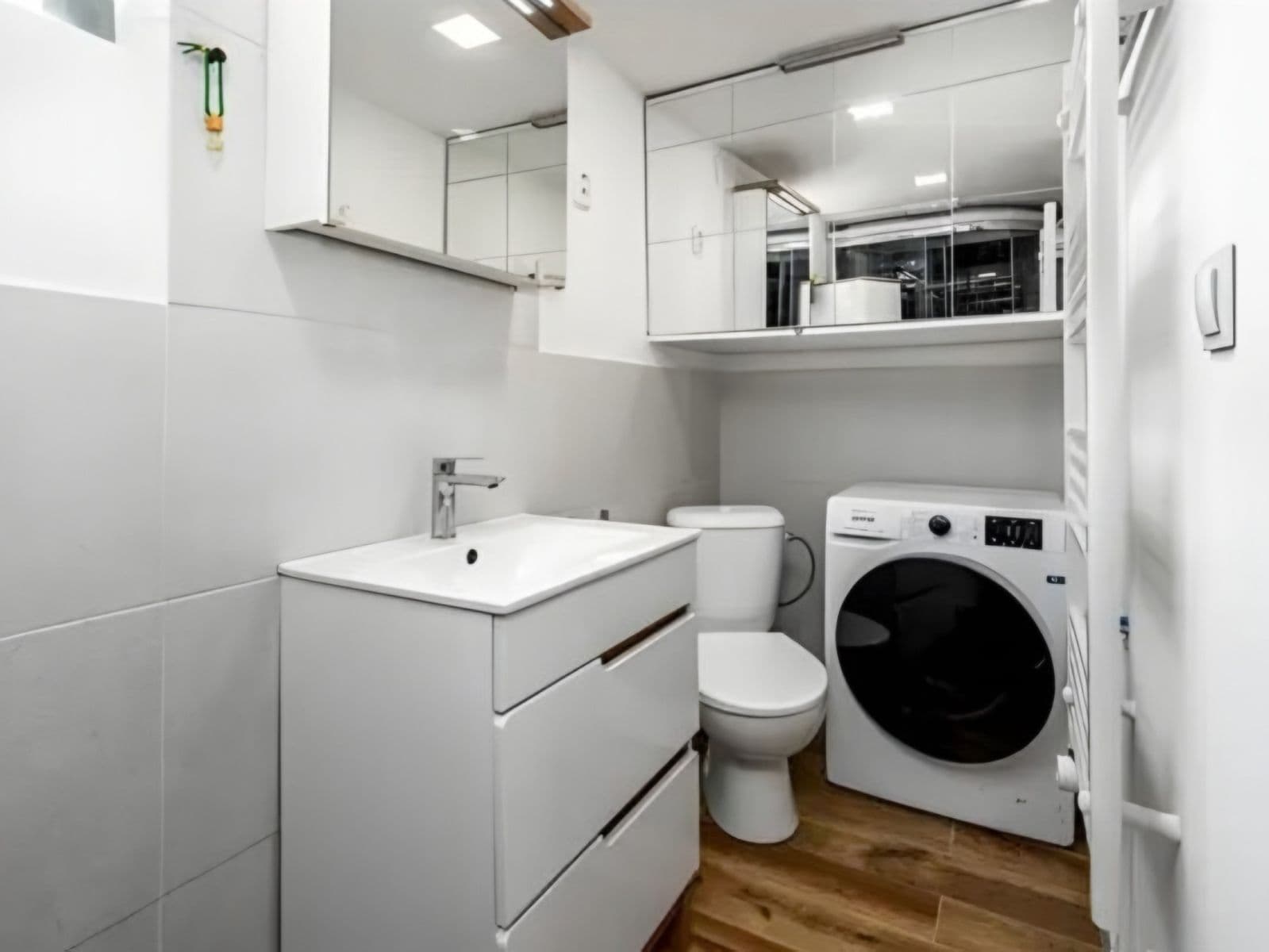 Predaj rekreačného objektu 47 m², pozemok 1.100 m², Praha, Praha Predaj rekreačného objektu 47 m², pozemok 1.100 m², Praha, Praha