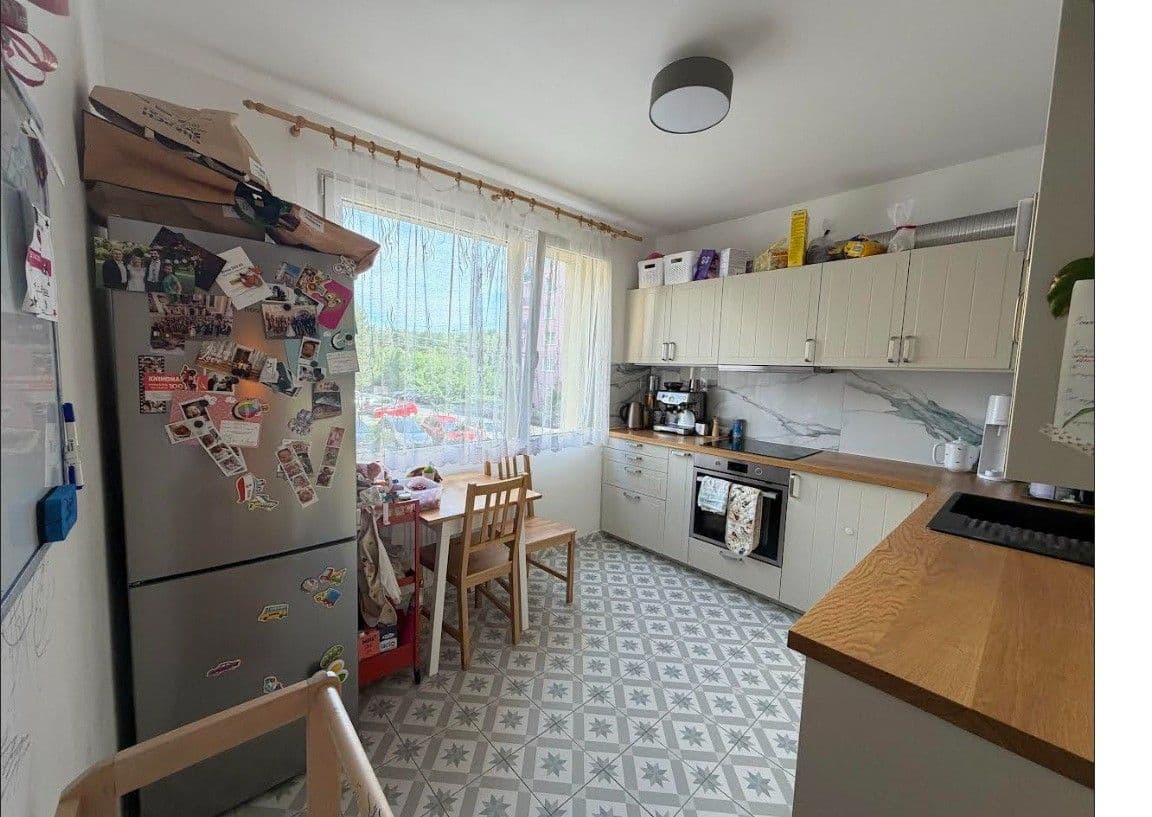 Prenájom bytu 4-izbový 81 m², Rabštejnská, Plzeň, Plzeňský kraj Prenájom bytu 4-izbový 81 m², Rabštejnská, Plzeň, Plzeňský kraj