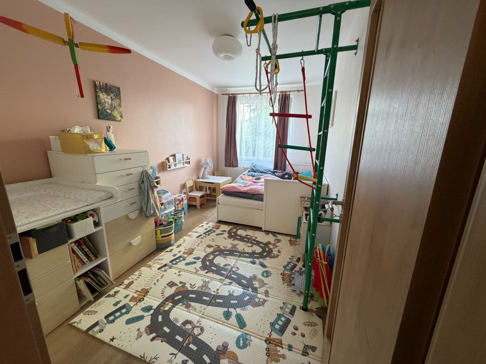 Prenájom bytu 4-izbový 81 m², Rabštejnská, Plzeň, Plzeňský kraj Prenájom bytu 4-izbový 81 m², Rabštejnská, Plzeň, Plzeňský kraj