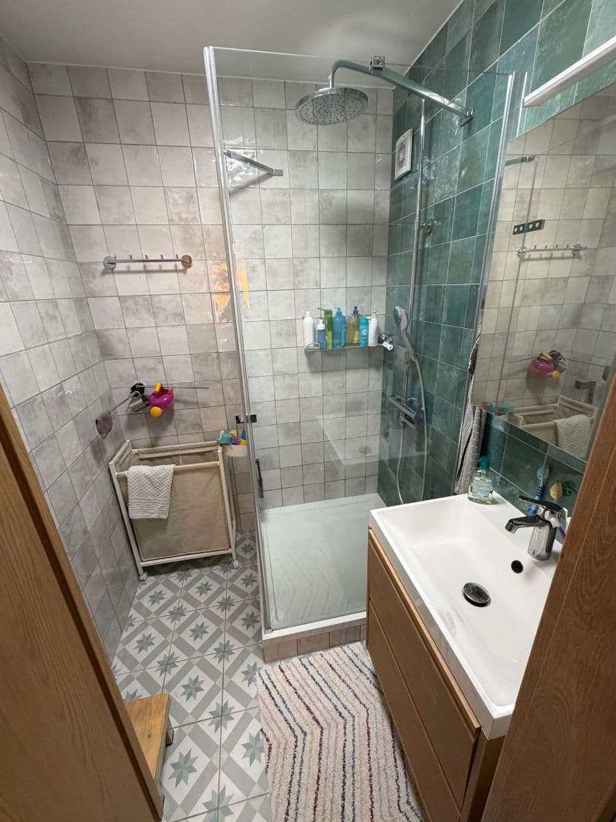 Prenájom bytu 4-izbový 81 m², Rabštejnská, Plzeň, Plzeňský kraj Prenájom bytu 4-izbový 81 m², Rabštejnská, Plzeň, Plzeňský kraj