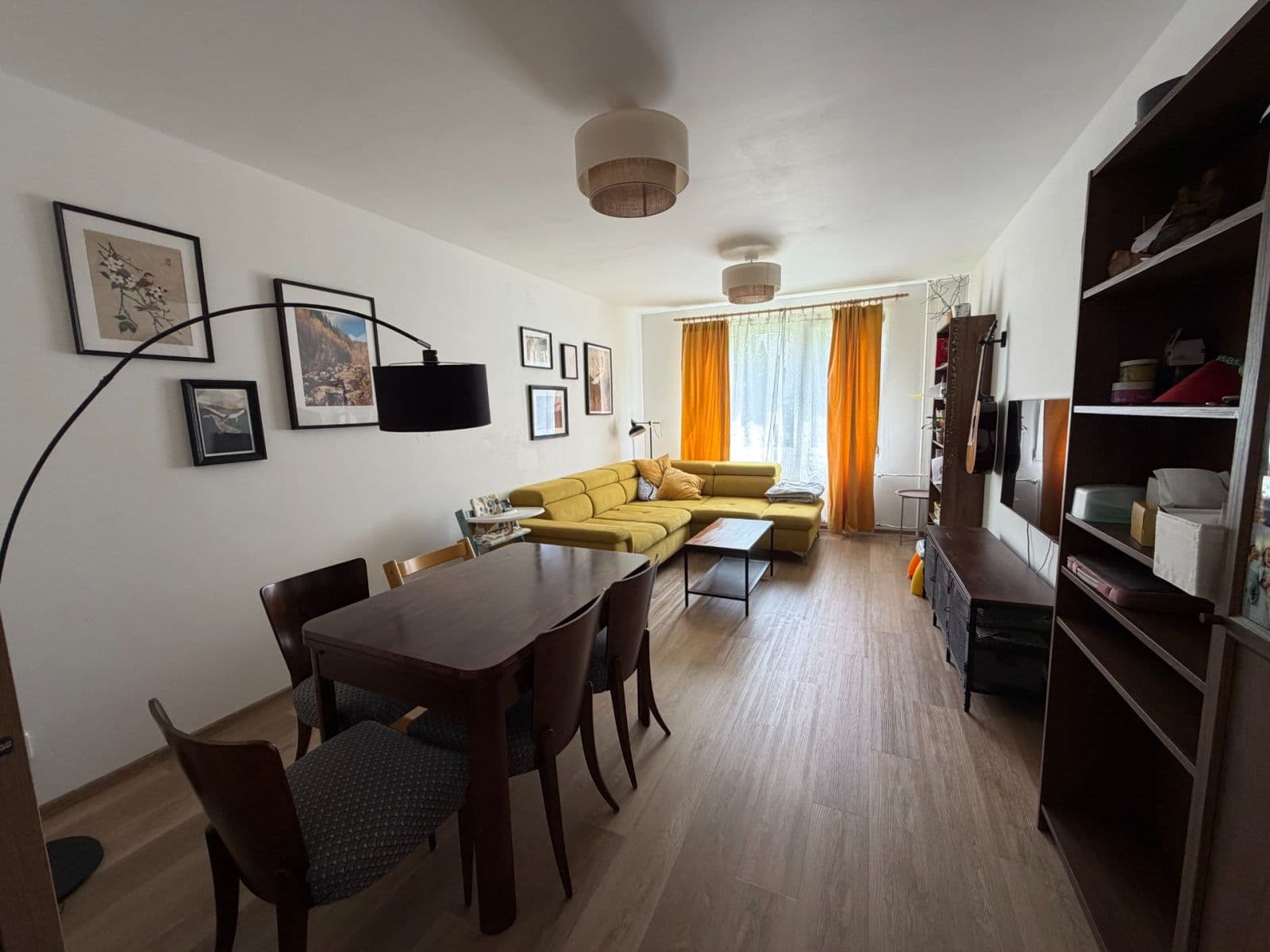 Prenájom bytu 4-izbový 81 m², Rabštejnská, Plzeň, Plzeňský kraj Prenájom bytu 4-izbový 81 m², Rabštejnská, Plzeň, Plzeňský kraj