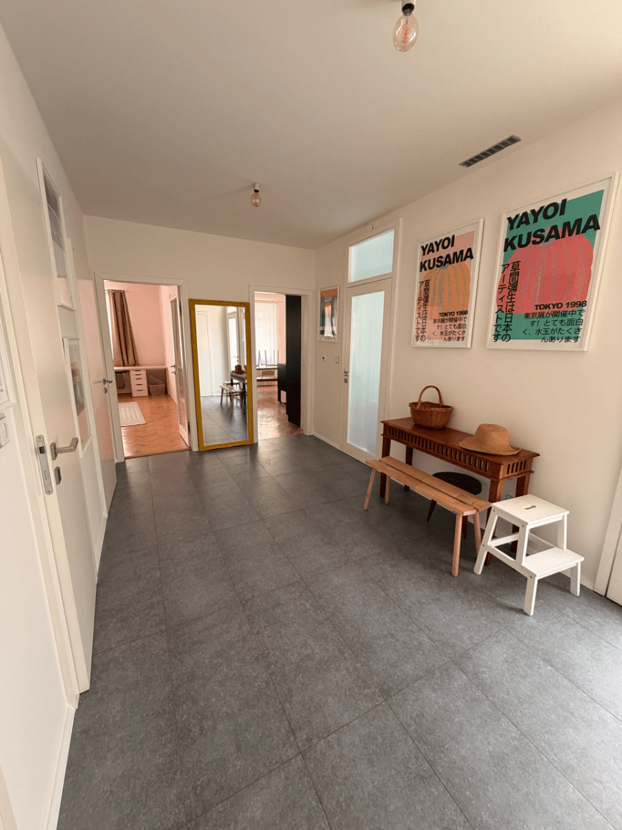 Prenájom bytu 3-izbový 117 m², Tusarova, Praha, Praha Prenájom bytu 3-izbový 117 m², Tusarova, Praha, Praha