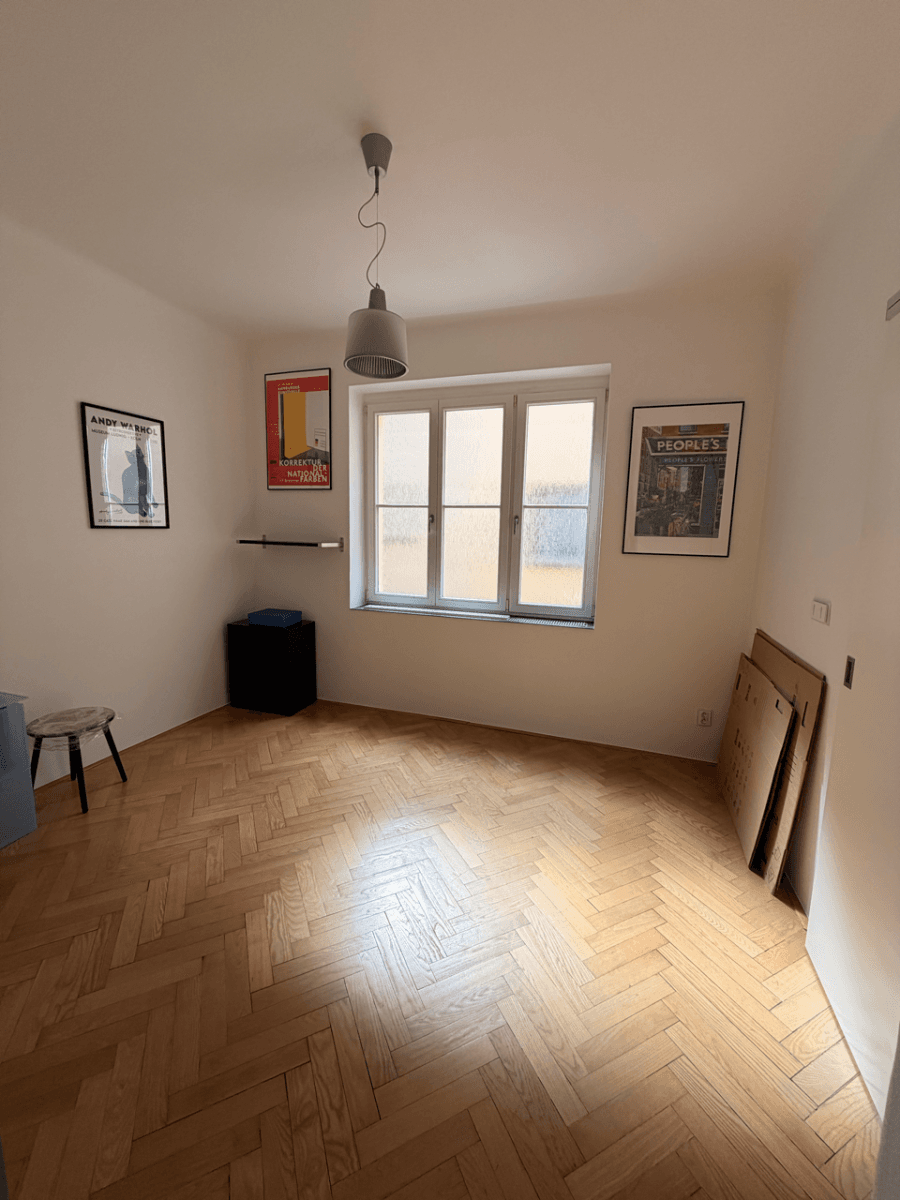 Prenájom bytu 3-izbový 117 m², Tusarova, Praha, Praha Prenájom bytu 3-izbový 117 m², Tusarova, Praha, Praha