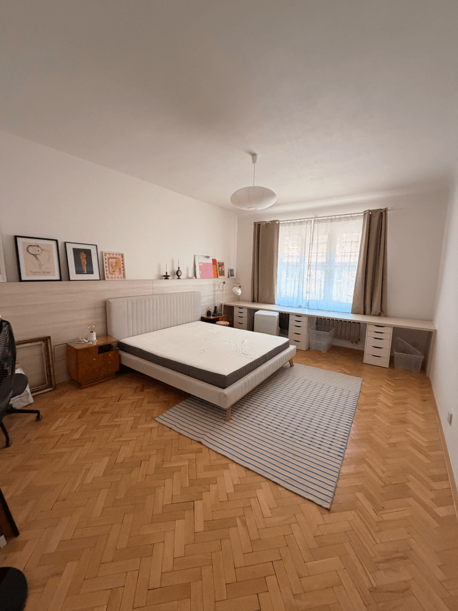 Prenájom bytu 3-izbový 117 m², Tusarova, Praha, Praha Prenájom bytu 3-izbový 117 m², Tusarova, Praha, Praha