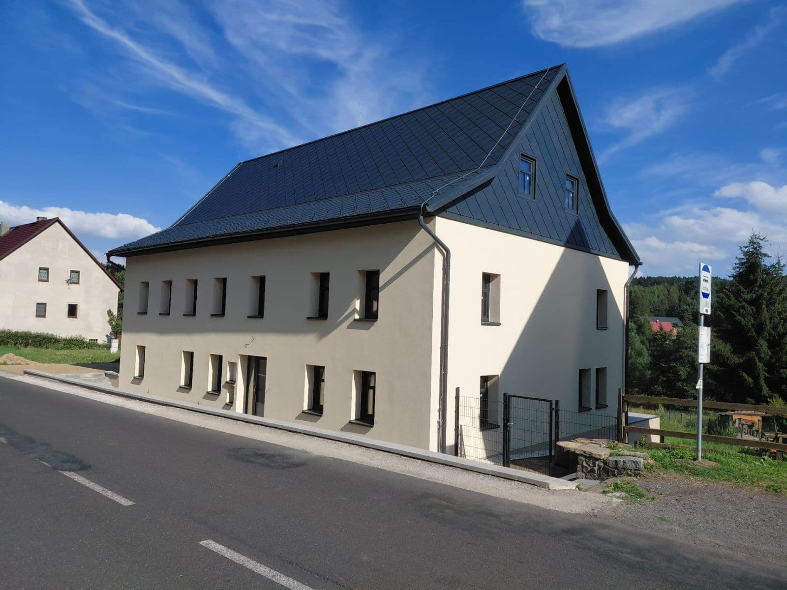 Prenájom domu 260 m², pozemok 400 m², Dukelská, Kovářská, Ústecký kraj Prenájom domu 260 m², pozemok 400 m², Dukelská, Kovářská, Ústecký kraj