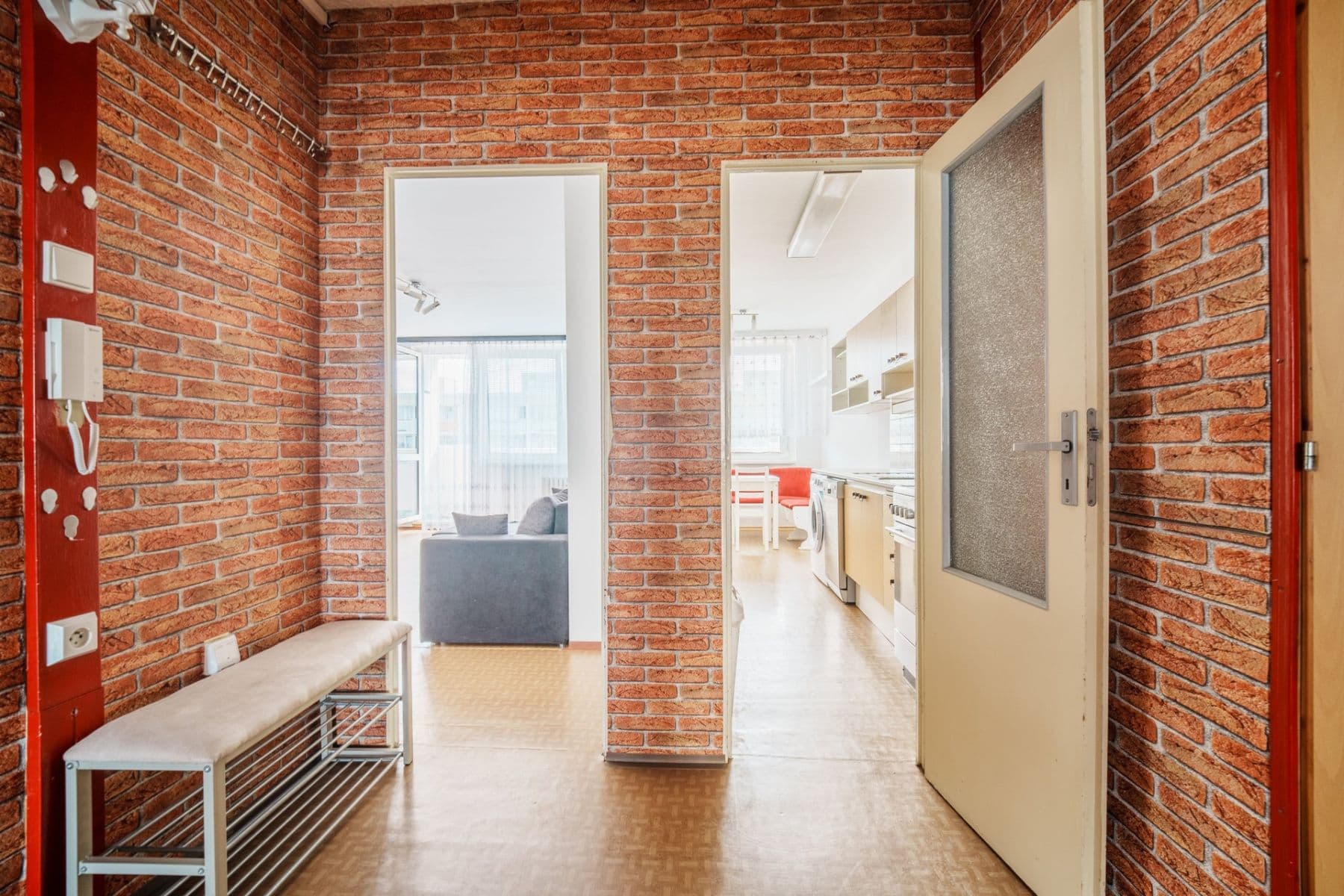 Prenájom bytu 3-izbový 72 m², Kurzova, Praha, Praha Prenájom bytu 3-izbový 72 m², Kurzova, Praha, Praha