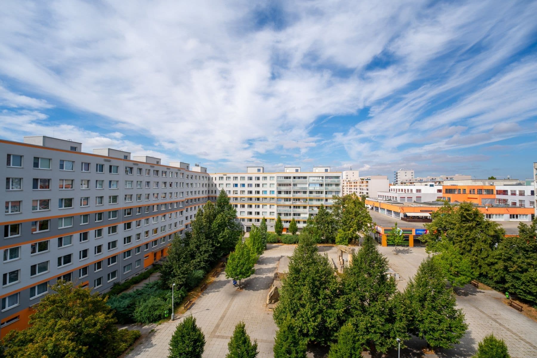 Prenájom bytu 3-izbový 72 m², Kurzova, Praha, Praha Prenájom bytu 3-izbový 72 m², Kurzova, Praha, Praha