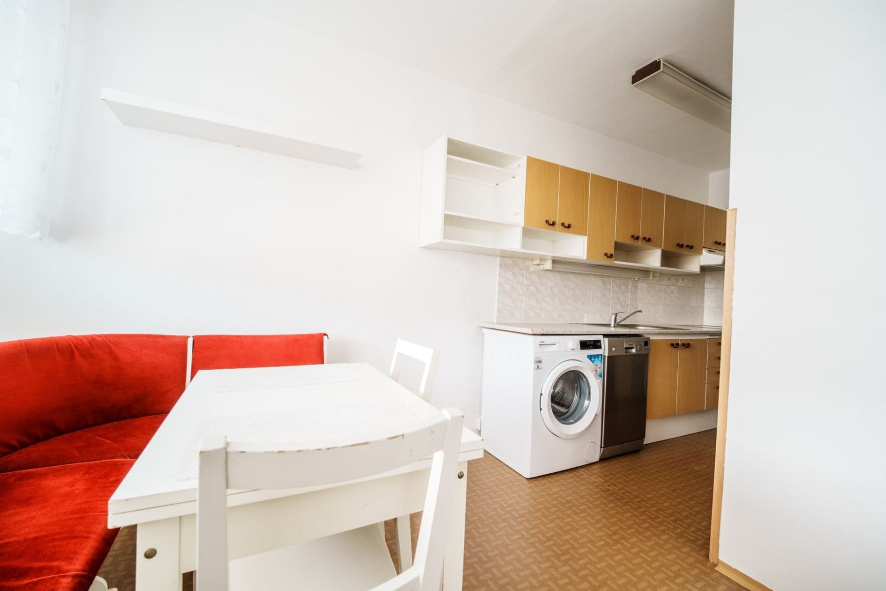 Prenájom bytu 3-izbový 72 m², Kurzova, Praha, Praha Prenájom bytu 3-izbový 72 m², Kurzova, Praha, Praha