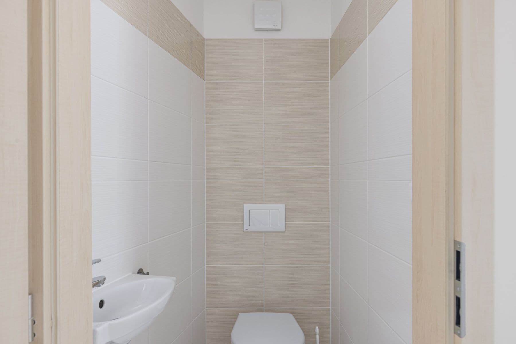 Prenájom bytu 1-izbový 51 m², Rudolfa Holeky, Praha, Praha Prenájom bytu 1-izbový 51 m², Rudolfa Holeky, Praha, Praha