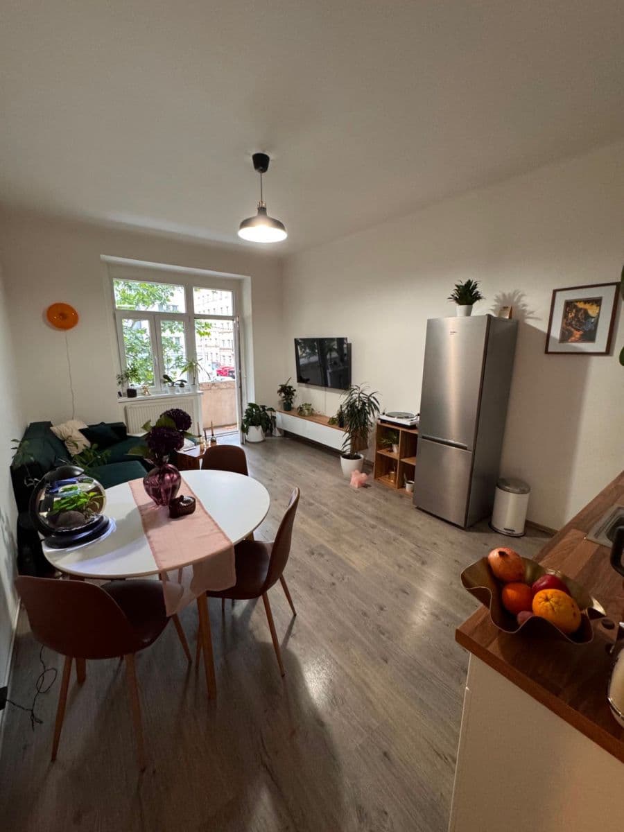 Prenájom bytu 2-izbový 56 m², Hartigova, Praha, Praha Prenájom bytu 2-izbový 56 m², Hartigova, Praha, Praha