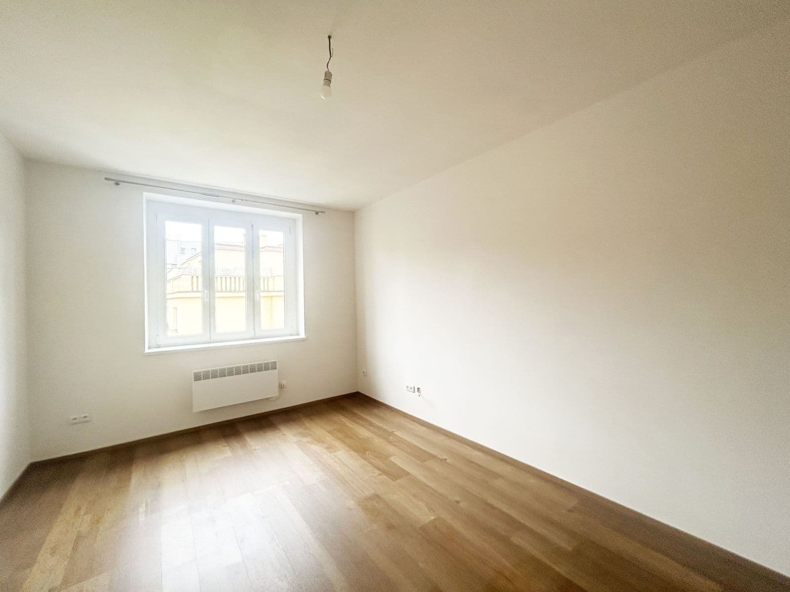 Prenájom bytu 1-izbový 23 m², Bohuslava ze Švamberka, Praha, Praha Prenájom bytu 1-izbový 23 m², Bohuslava ze Švamberka, Praha, Praha