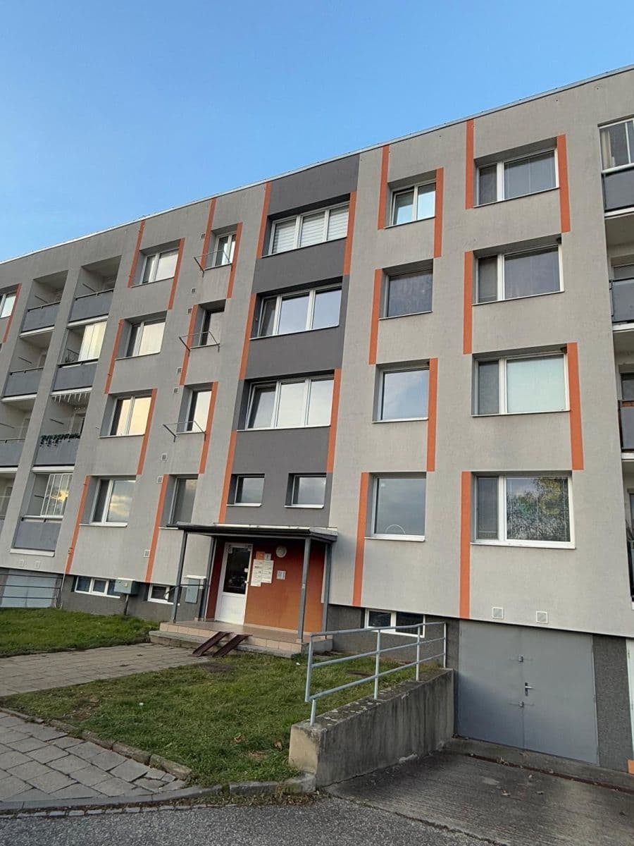 Predaj bytu 2-izbový 45 m², Zikova, Olomouc, Olomoucký kraj Predaj bytu 2-izbový 45 m², Zikova, Olomouc, Olomoucký kraj
