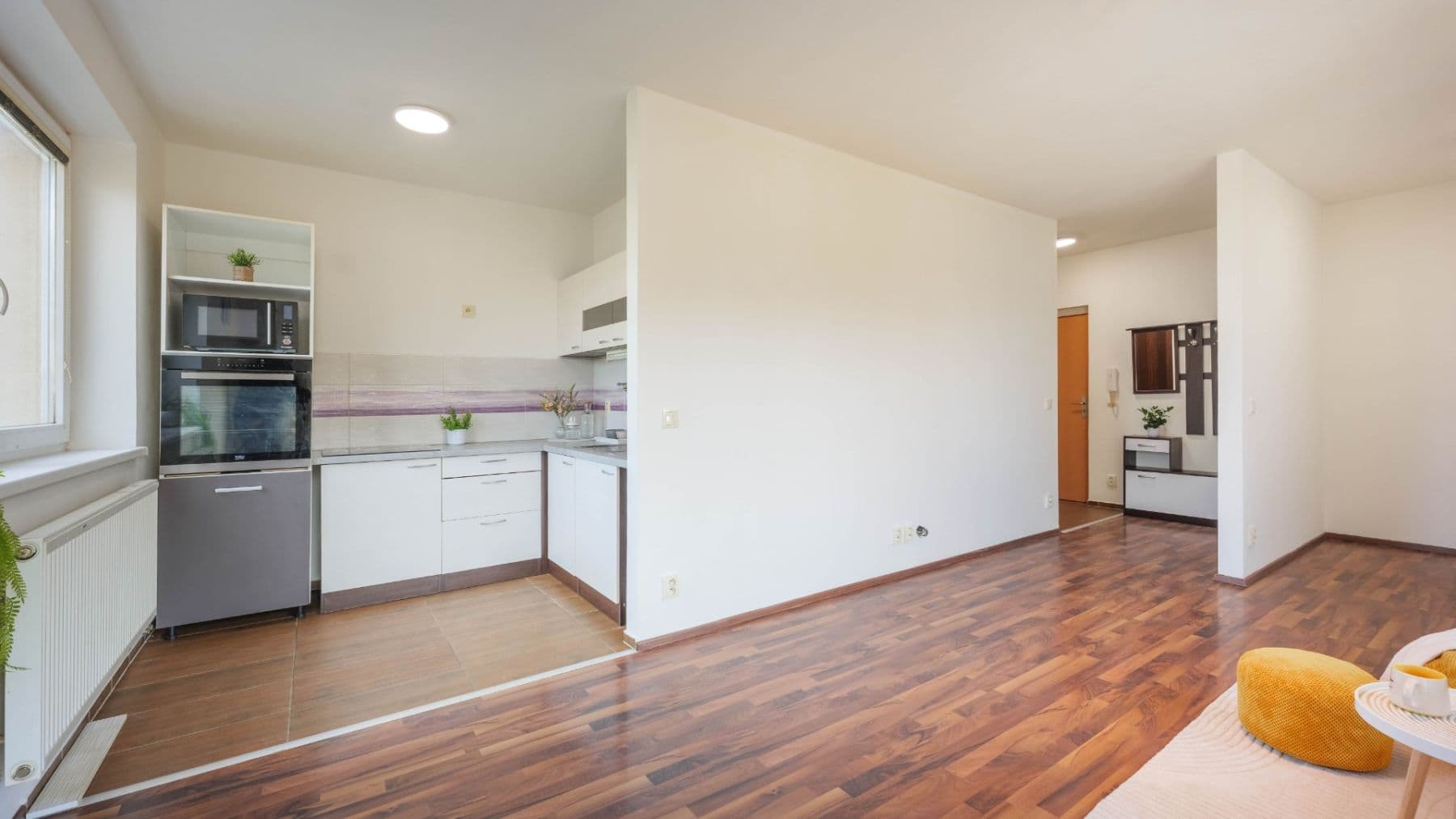 Prenájom bytu 1-izbový 39 m², K Lesu, Modřice, Jihomoravský kraj Prenájom bytu 1-izbový 39 m², K Lesu, Modřice, Jihomoravský kraj