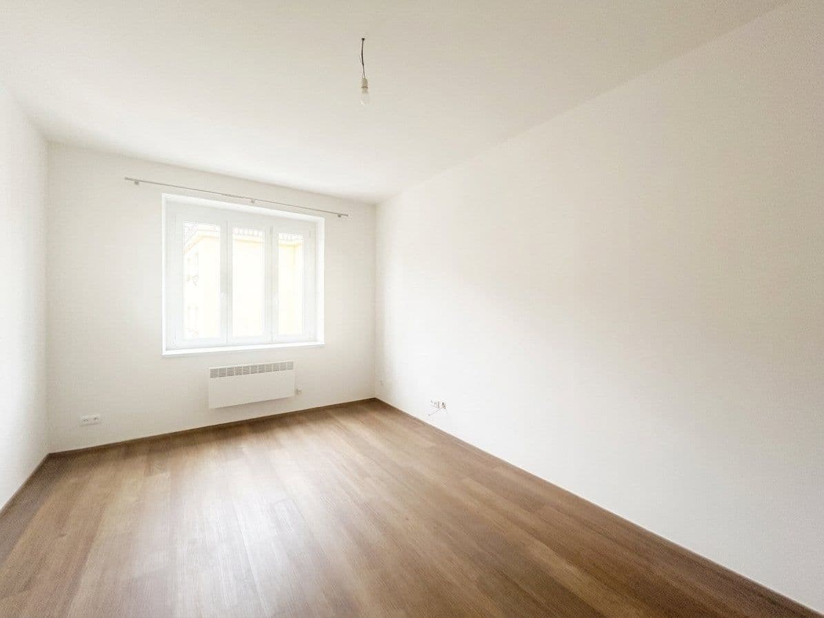 Prenájom bytu 1-izbový 23 m², Bohuslava ze Švamberka, Praha, Praha Prenájom bytu 1-izbový 23 m², Bohuslava ze Švamberka, Praha, Praha