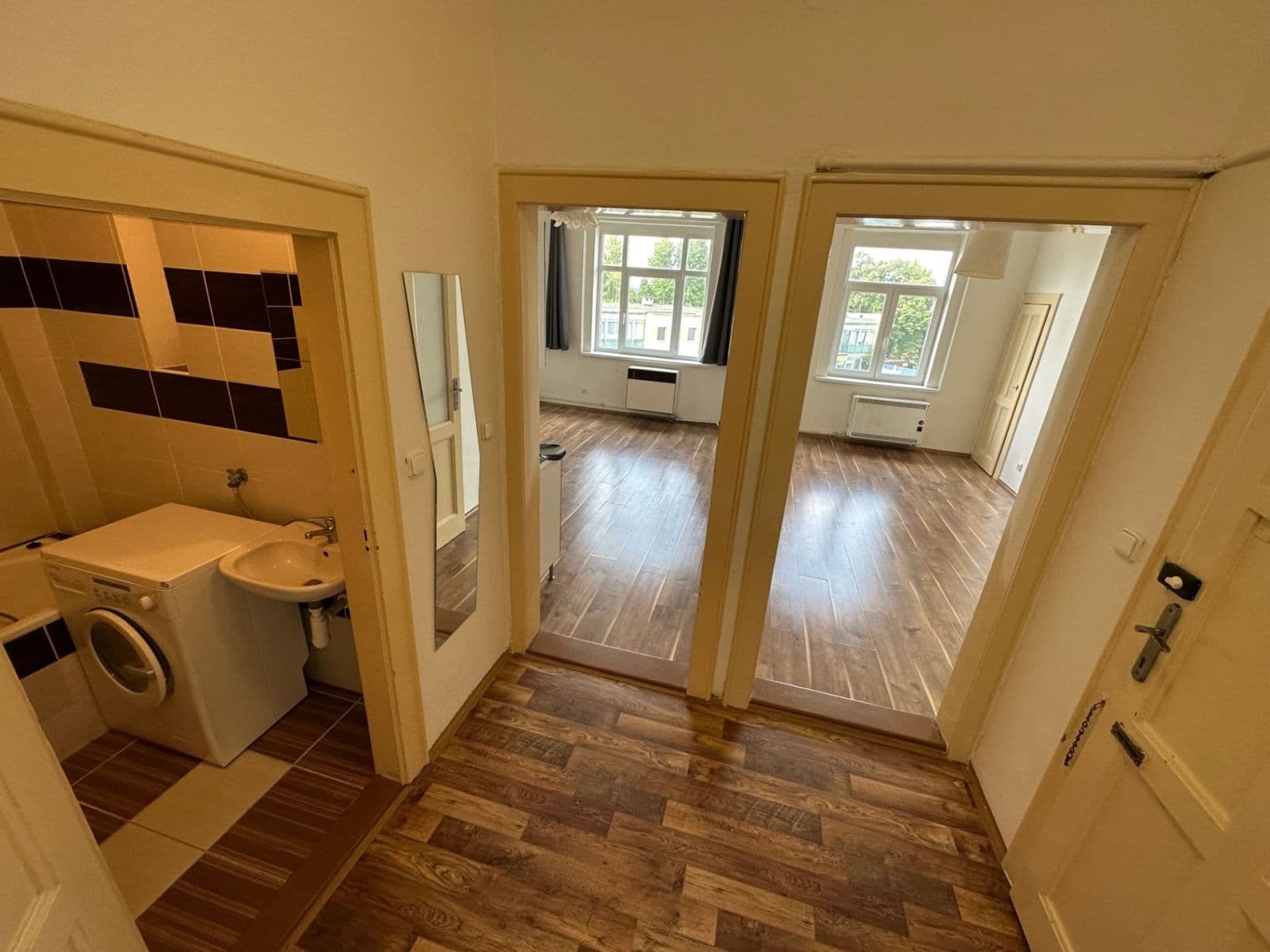 Prenájom bytu 2-izbový 56 m², Hartigova, Praha, Praha Prenájom bytu 2-izbový 56 m², Hartigova, Praha, Praha
