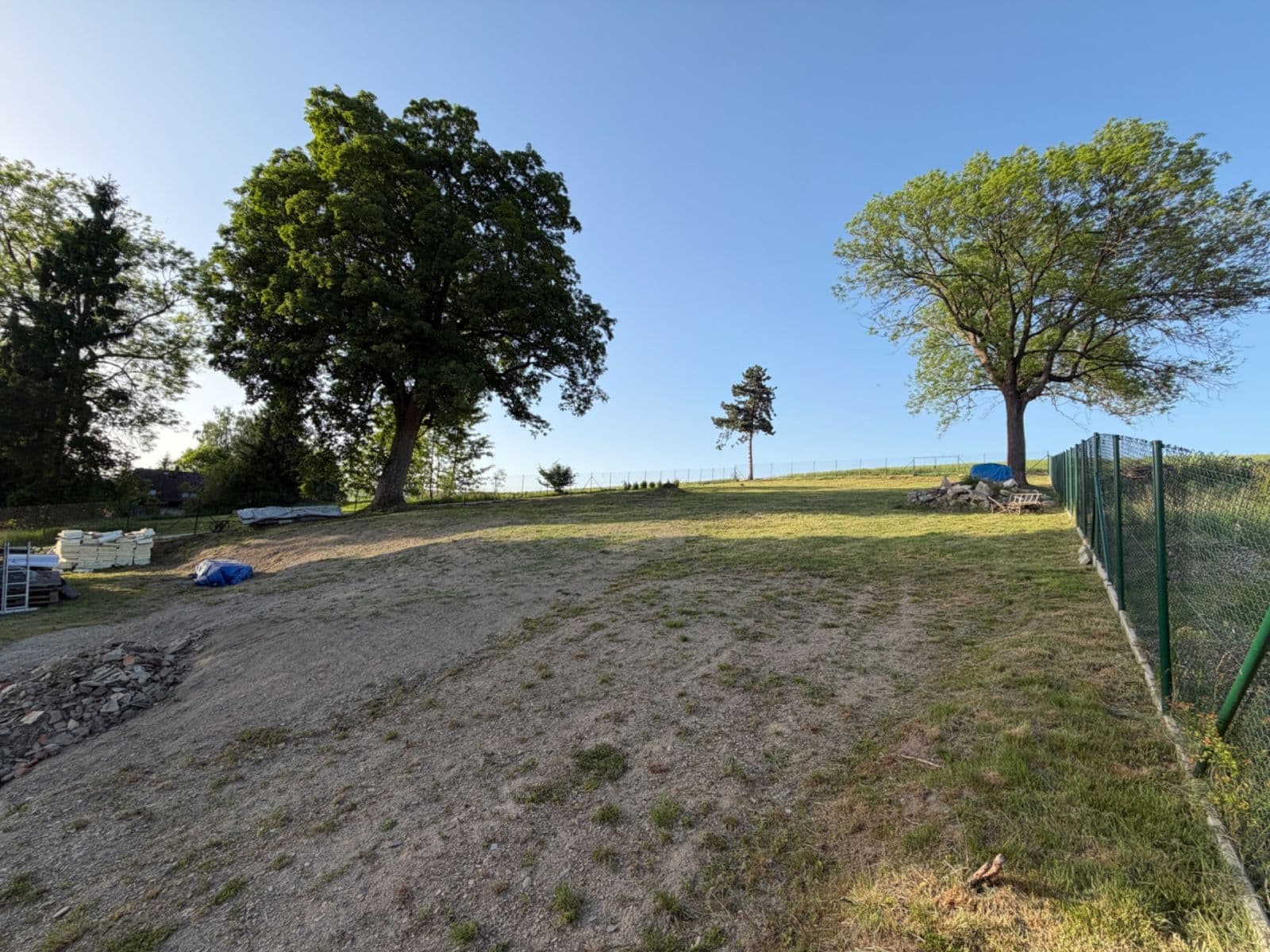 Predaj pozemku 1.968 m², Pulečný, Liberecký kraj Predaj pozemku 1.968 m², Pulečný, Liberecký kraj