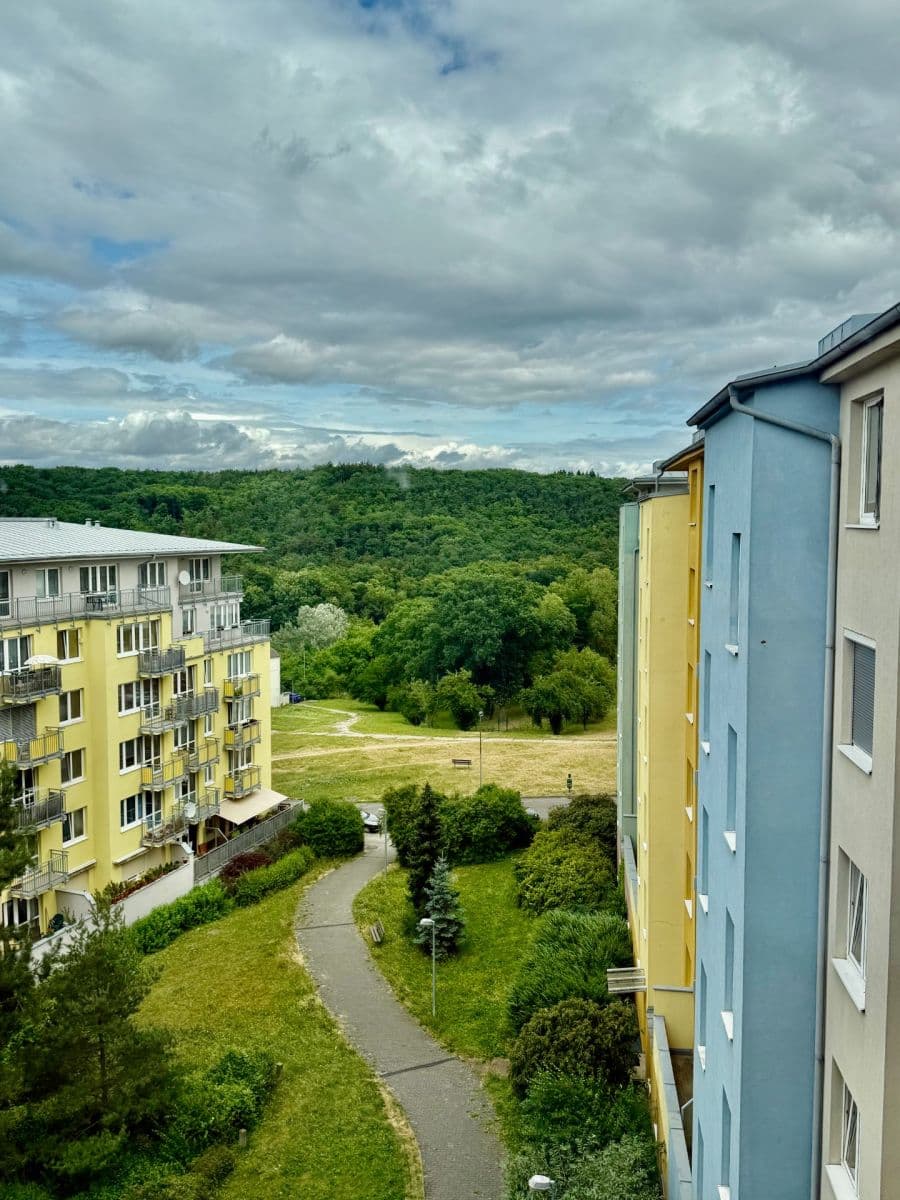 Predaj bytu 3-izbový 83 m², Za Valem, Praha, Praha Predaj bytu 3-izbový 83 m², Za Valem, Praha, Praha