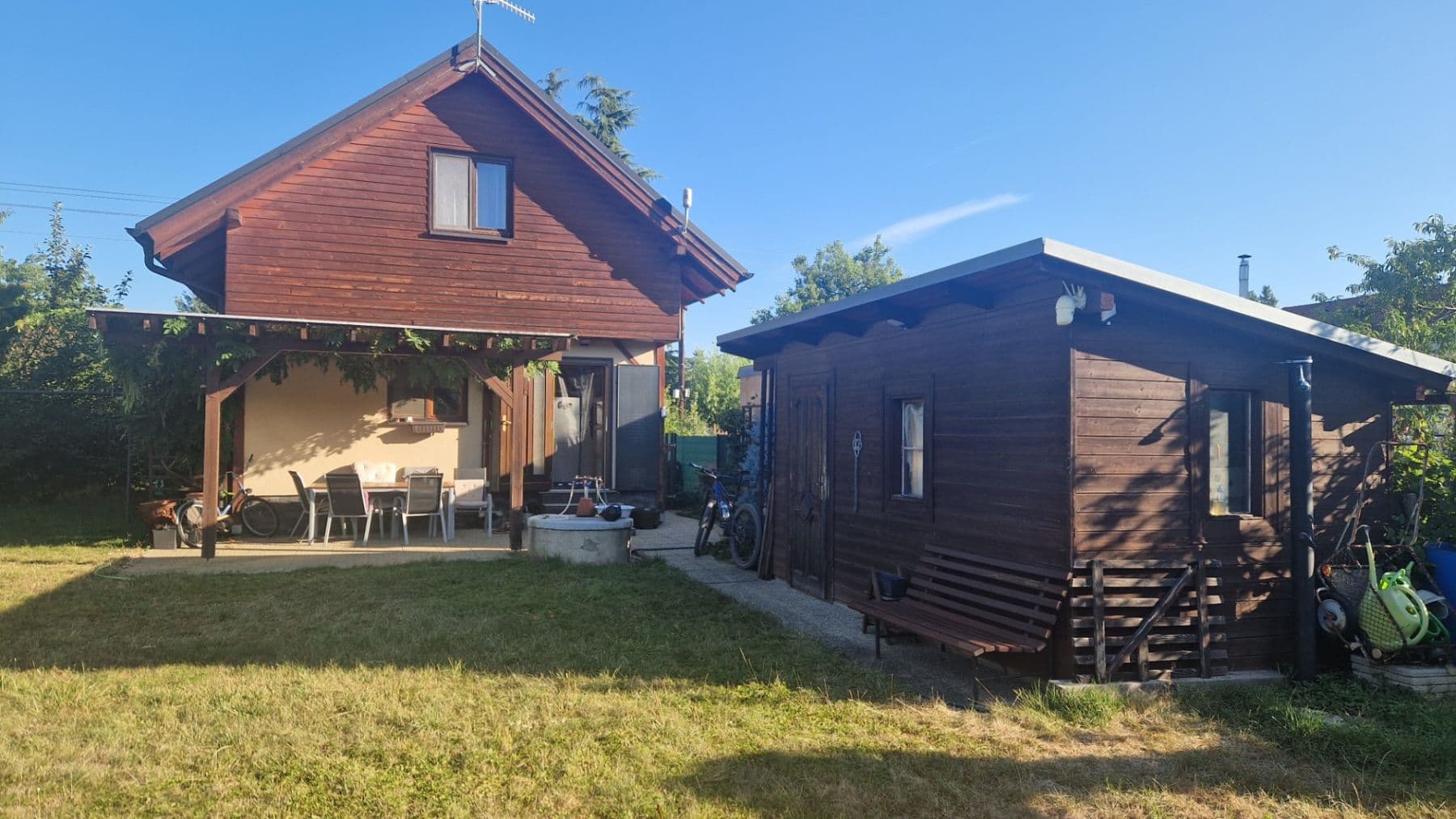 Predaj rekreačného objektu 80 m², pozemok 569 m², Černošice, Středočeský kraj Predaj rekreačného objektu 80 m², pozemok 569 m², Černošice, Středočeský kraj