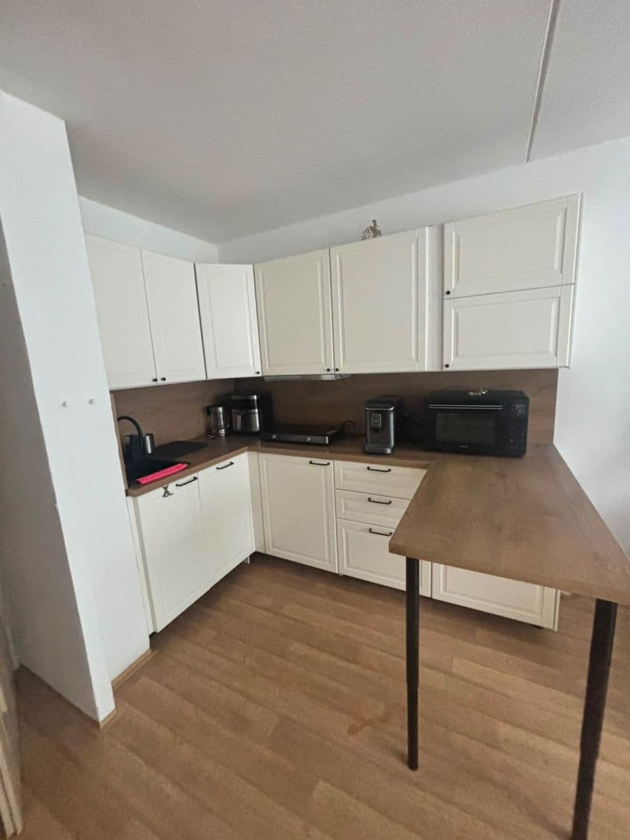 Prenájom bytu 2-izbový 42 m², Rochovská, Praha, Praha Prenájom bytu 2-izbový 42 m², Rochovská, Praha, Praha