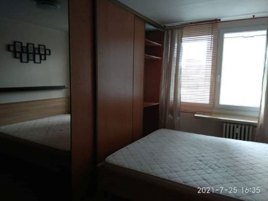 Prenájom bytu 2-izbový 40 m², Makovského, Praha, Praha Prenájom bytu 2-izbový 40 m², Makovského, Praha, Praha