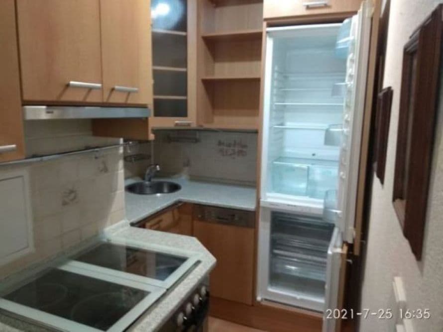 Prenájom bytu 2-izbový 40 m², Makovského, Praha, Praha Prenájom bytu 2-izbový 40 m², Makovského, Praha, Praha