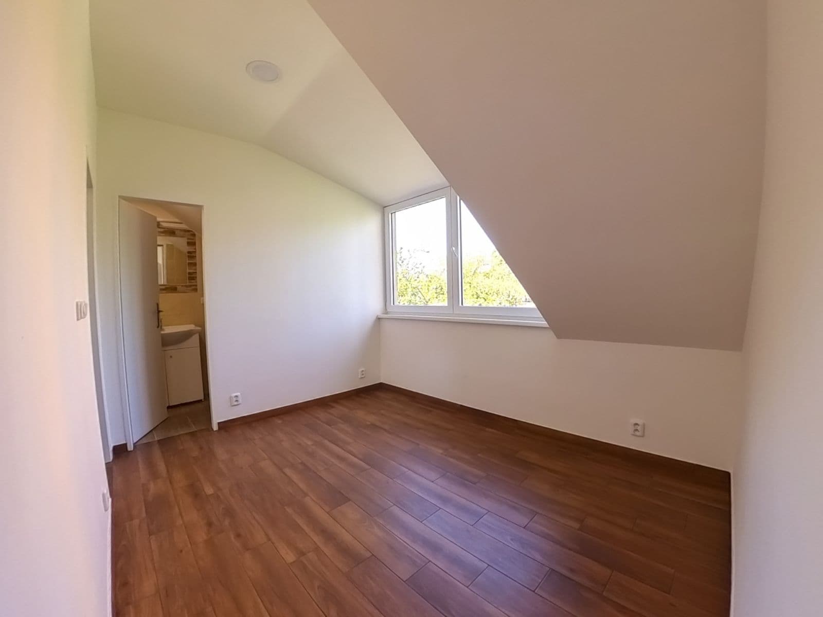 Prenájom bytu 2-izbový 25 m², Cihlářská, Praha, Praha Prenájom bytu 2-izbový 25 m², Cihlářská, Praha, Praha