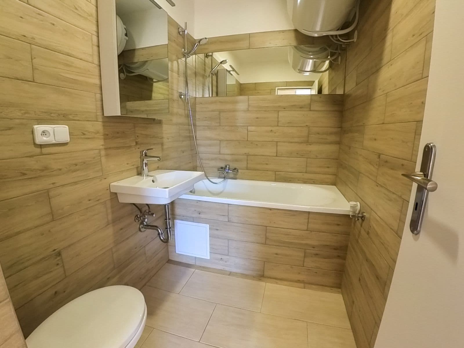 Prenájom bytu 2-izbový 25 m², Cihlářská, Praha, Praha Prenájom bytu 2-izbový 25 m², Cihlářská, Praha, Praha