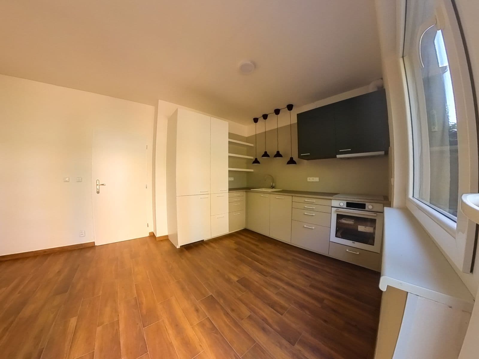 Prenájom bytu 2-izbový 34 m², Cihlářská, Praha, Praha Prenájom bytu 2-izbový 34 m², Cihlářská, Praha, Praha
