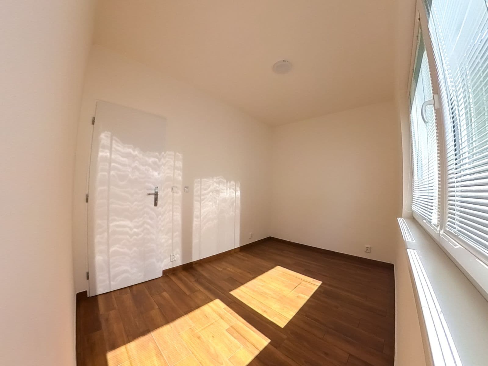 Prenájom bytu 2-izbový 45 m², Cihlářská, Praha, Praha Prenájom bytu 2-izbový 45 m², Cihlářská, Praha, Praha
