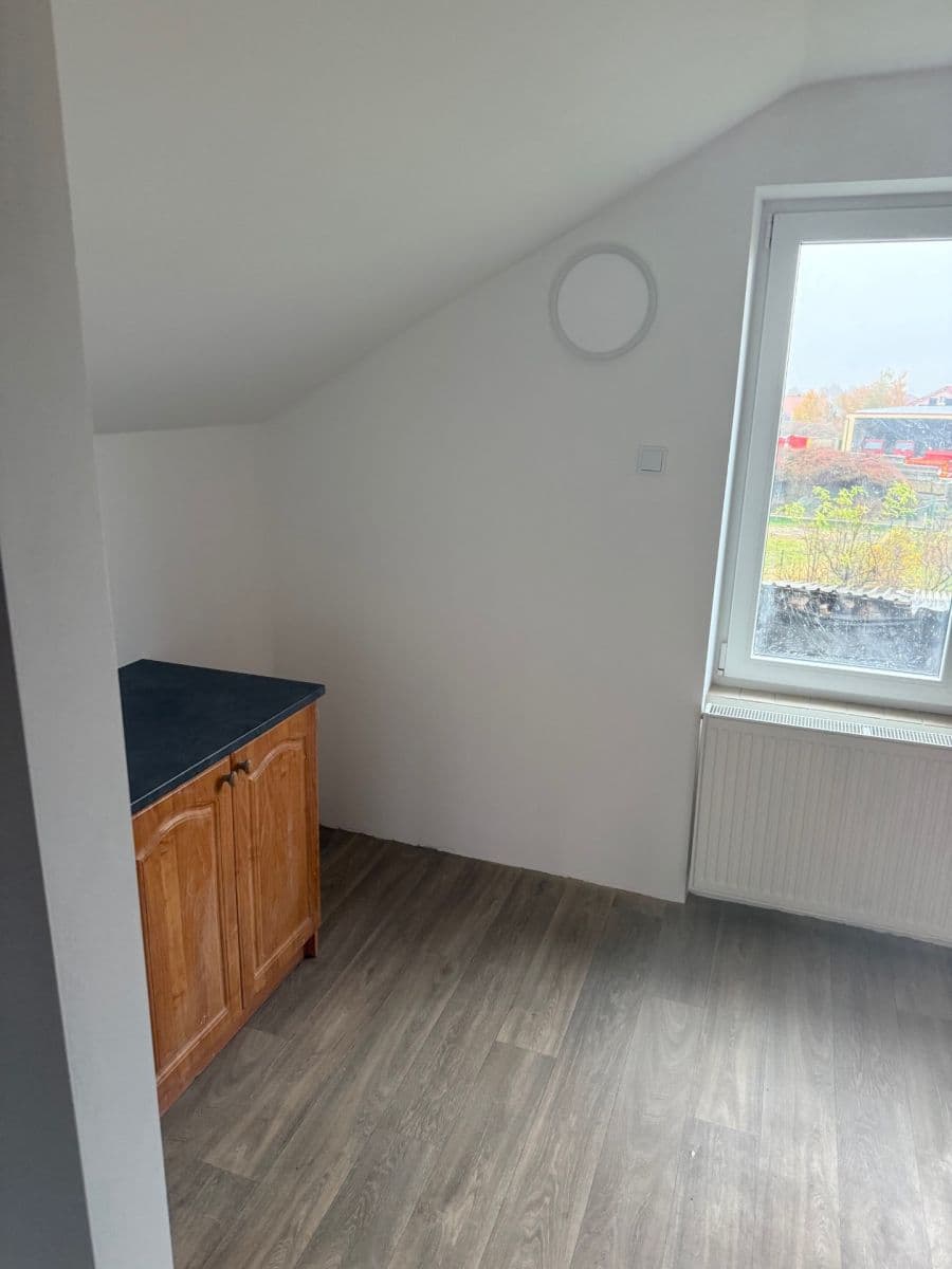 Prenájom bytu 2-izbový 85 m², U Parku, Svojetice, Středočeský kraj Prenájom bytu 2-izbový 85 m², U Parku, Svojetice, Středočeský kraj