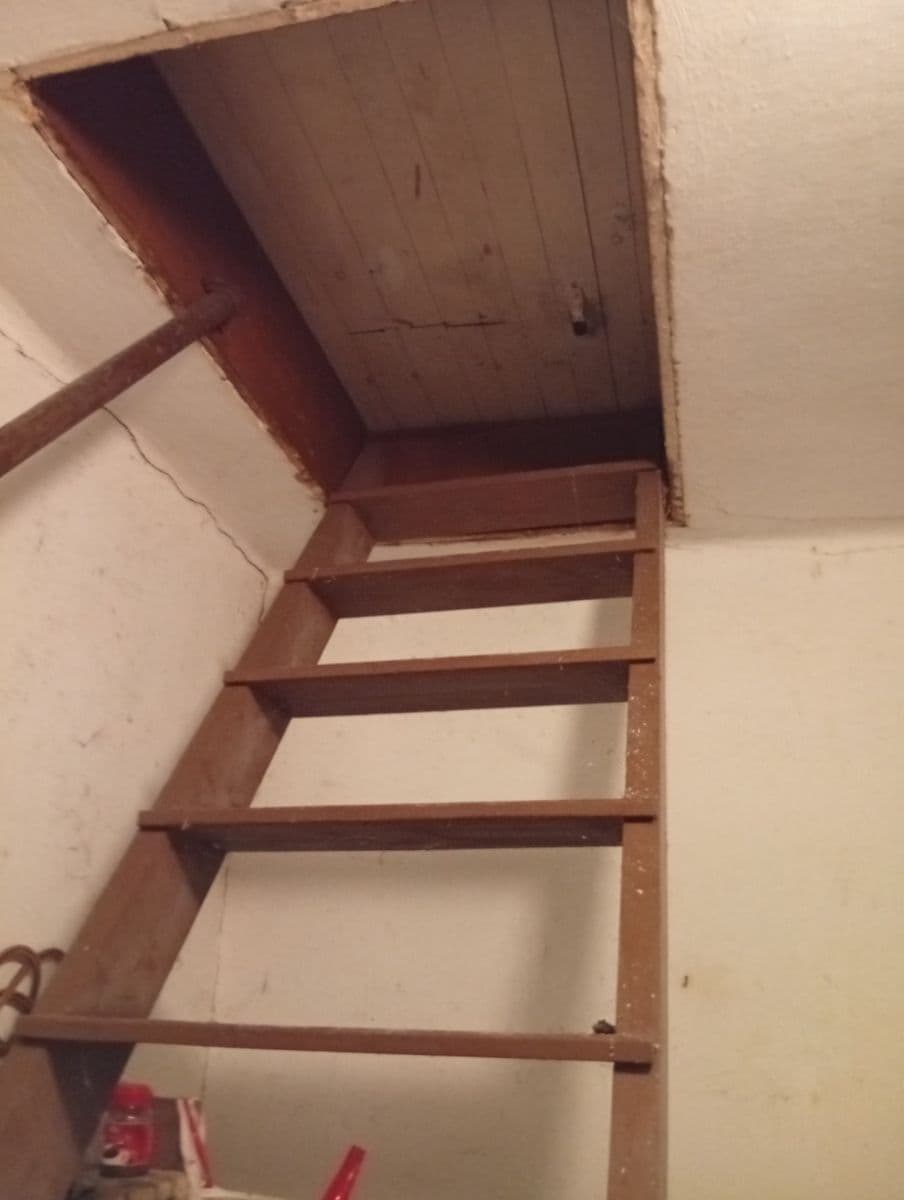 Predaj domu 120 m², pozemok 1.000 m², Hurbanova, Leopoldov, Trnavský kraj Predaj domu 120 m², pozemok 1.000 m², Hurbanova, Leopoldov, Trnavský kraj