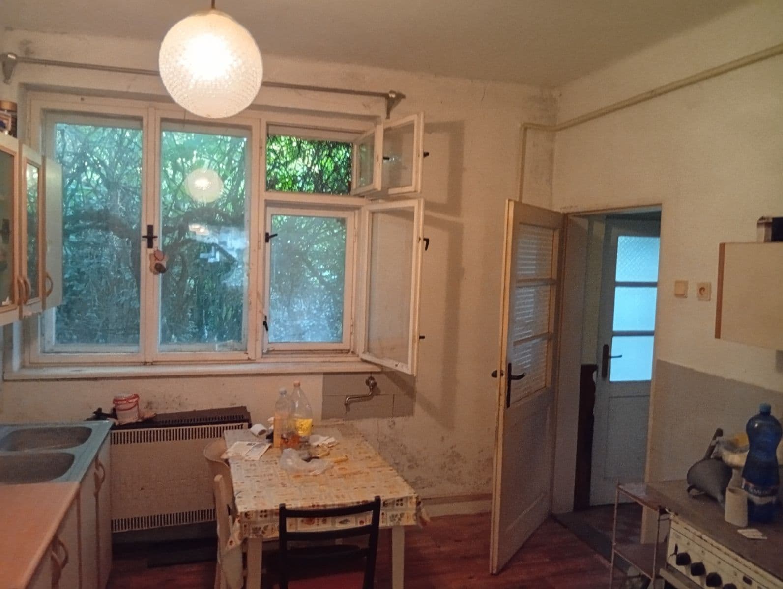 Predaj domu 120 m², pozemok 1.000 m², Hurbanova, Leopoldov, Trnavský kraj Predaj domu 120 m², pozemok 1.000 m², Hurbanova, Leopoldov, Trnavský kraj