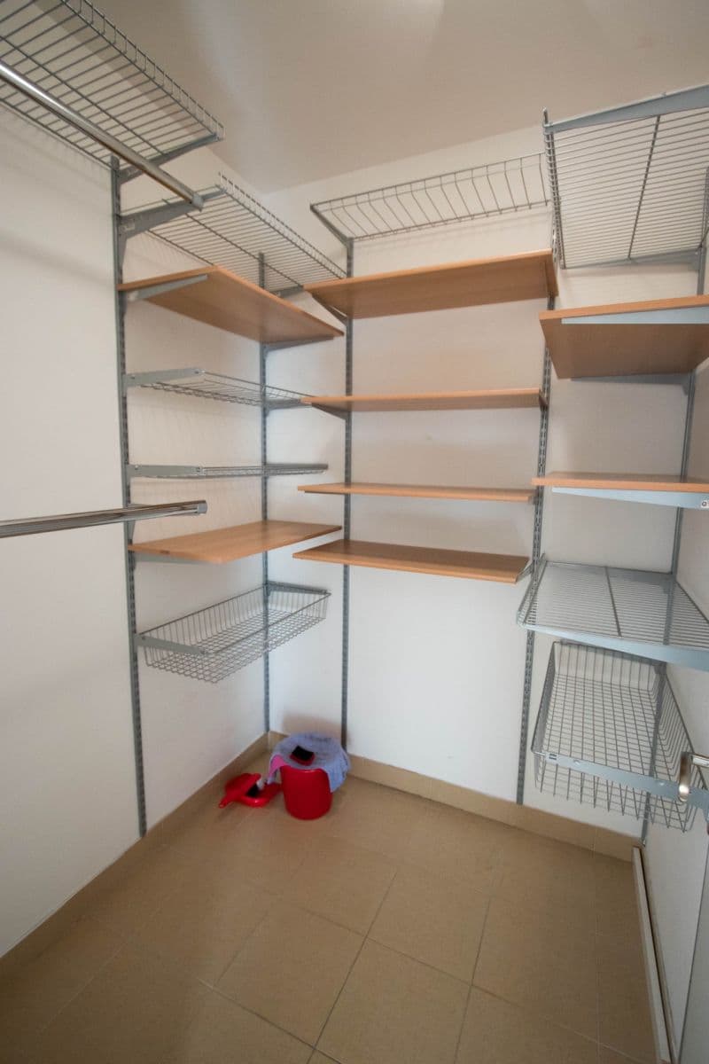 Prenájom bytu 2-izbový 41 m², Novobohdalecká, Praha, Praha Prenájom bytu 2-izbový 41 m², Novobohdalecká, Praha, Praha