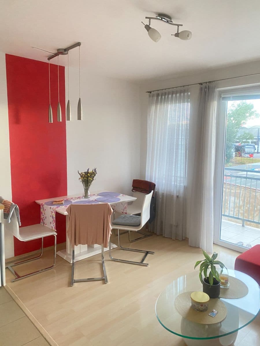 Prenájom bytu 2-izbový 41 m², Novobohdalecká, Praha, Praha Prenájom bytu 2-izbový 41 m², Novobohdalecká, Praha, Praha