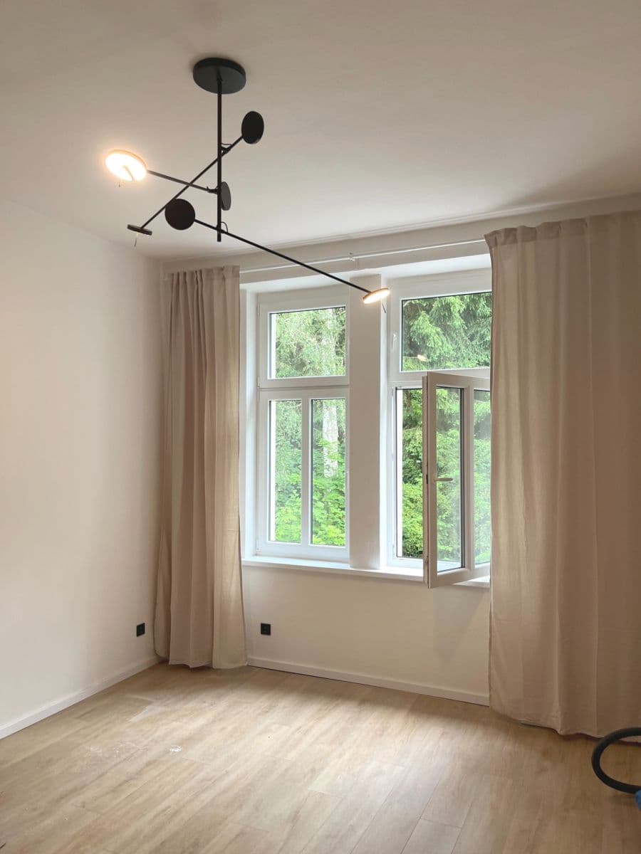 Prenájom bytu 2-izbový 36 m², Moravská, Karlovy Vary, Karlovarský kraj Prenájom bytu 2-izbový 36 m², Moravská, Karlovy Vary, Karlovarský kraj