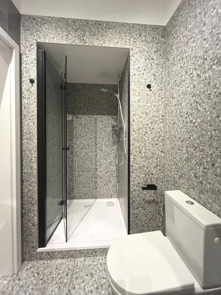 Prenájom bytu 2-izbový 36 m², Moravská, Karlovy Vary, Karlovarský kraj Prenájom bytu 2-izbový 36 m², Moravská, Karlovy Vary, Karlovarský kraj