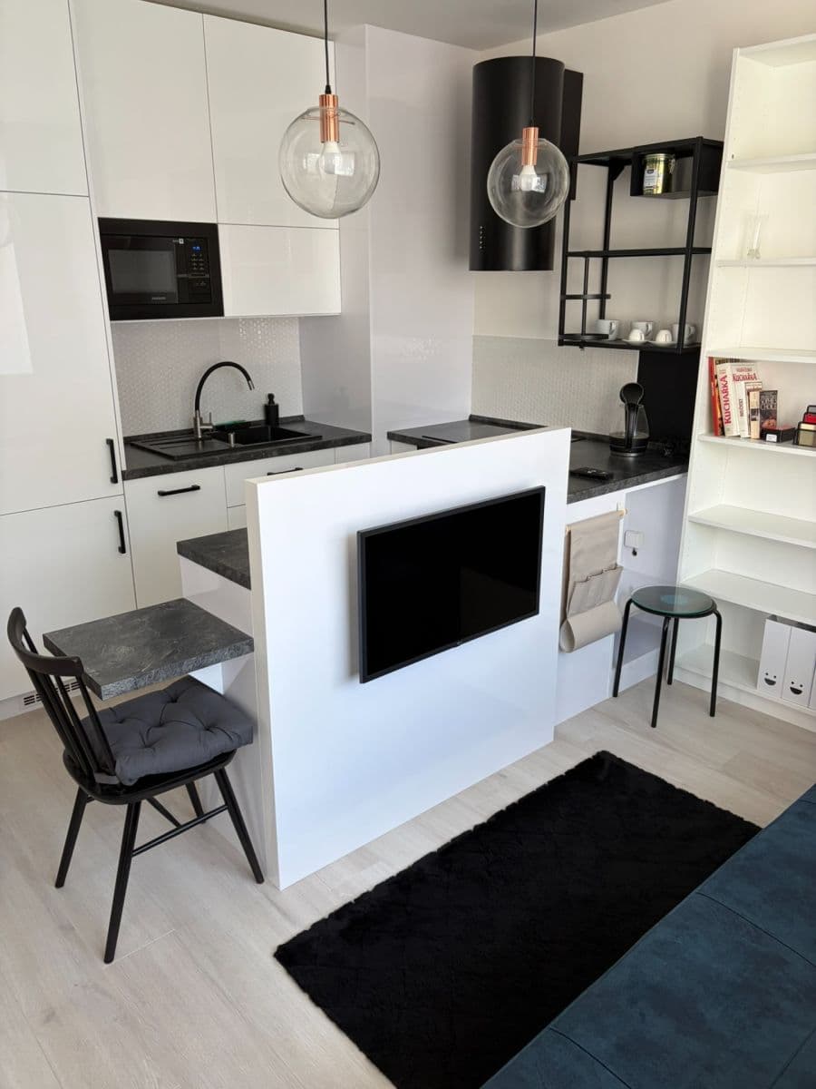 Prenájom bytu 1-izbový 37 m², Stočesova, Praha, Praha Prenájom bytu 1-izbový 37 m², Stočesova, Praha, Praha