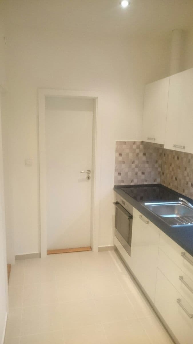 Prenájom bytu 2-izbový 54 m², Na Veselí, Praha, Praha Prenájom bytu 2-izbový 54 m², Na Veselí, Praha, Praha