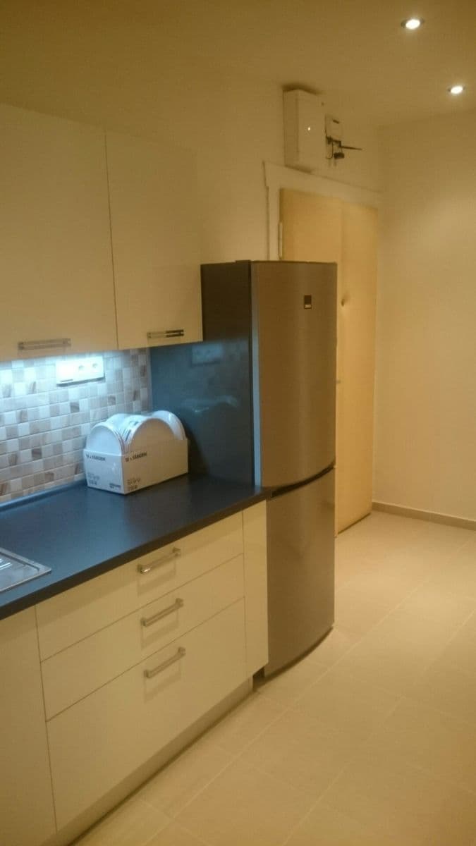 Prenájom bytu 2-izbový 54 m², Na Veselí, Praha, Praha Prenájom bytu 2-izbový 54 m², Na Veselí, Praha, Praha