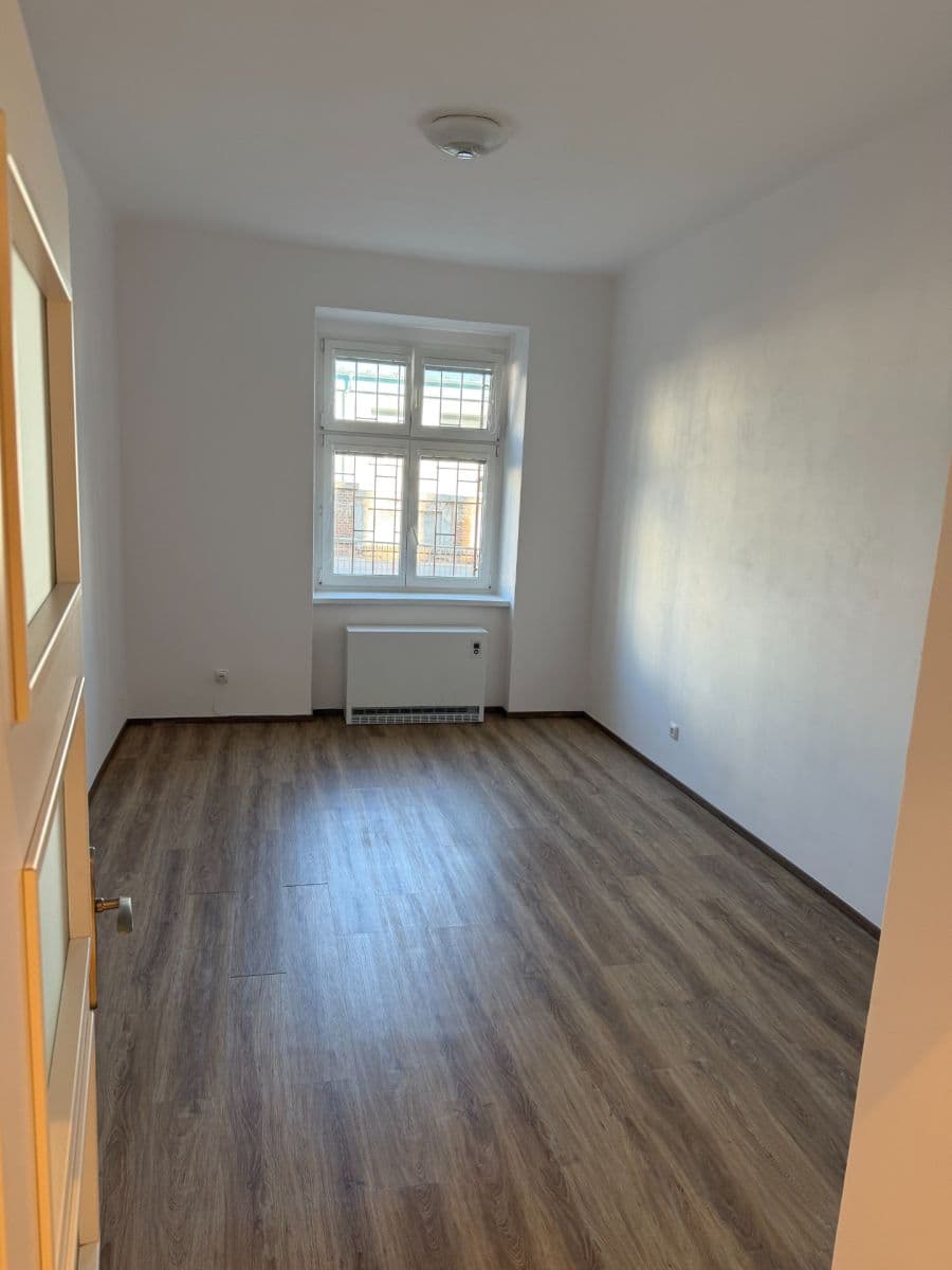 Prenájom bytu 2-izbový 54 m², Na Veselí, Praha, Praha Prenájom bytu 2-izbový 54 m², Na Veselí, Praha, Praha