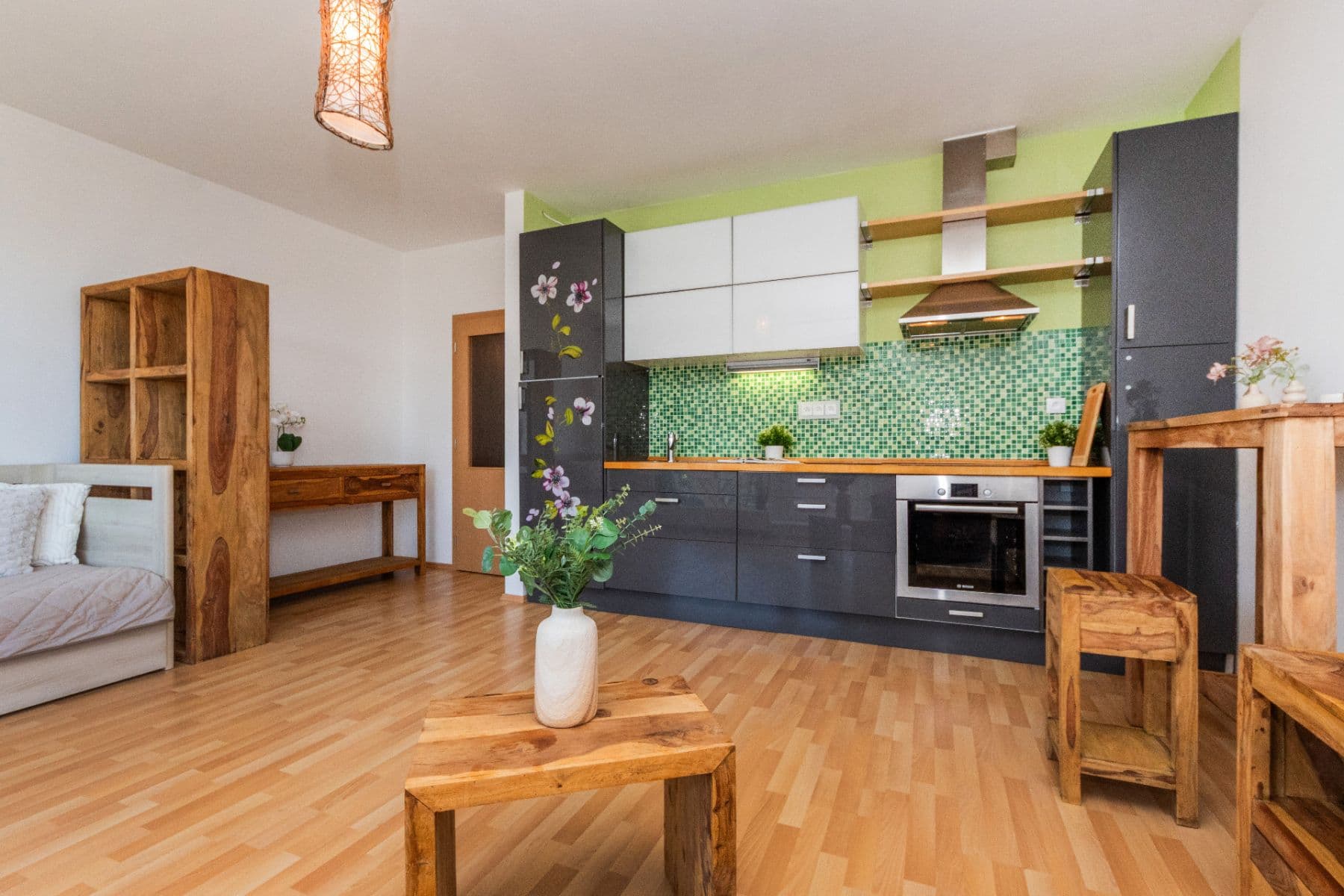 Prenájom bytu 1-izbový 38 m², Žitná, Hostivice, Středočeský kraj Prenájom bytu 1-izbový 38 m², Žitná, Hostivice, Středočeský kraj