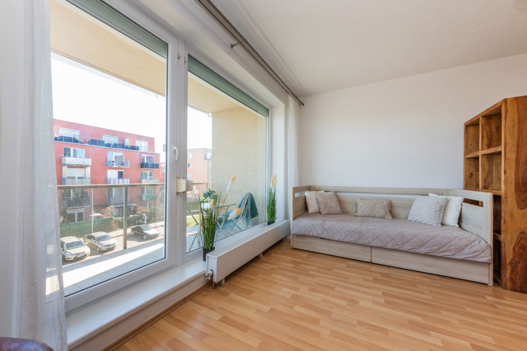 Prenájom bytu 1-izbový 38 m², Žitná, Hostivice, Středočeský kraj Prenájom bytu 1-izbový 38 m², Žitná, Hostivice, Středočeský kraj