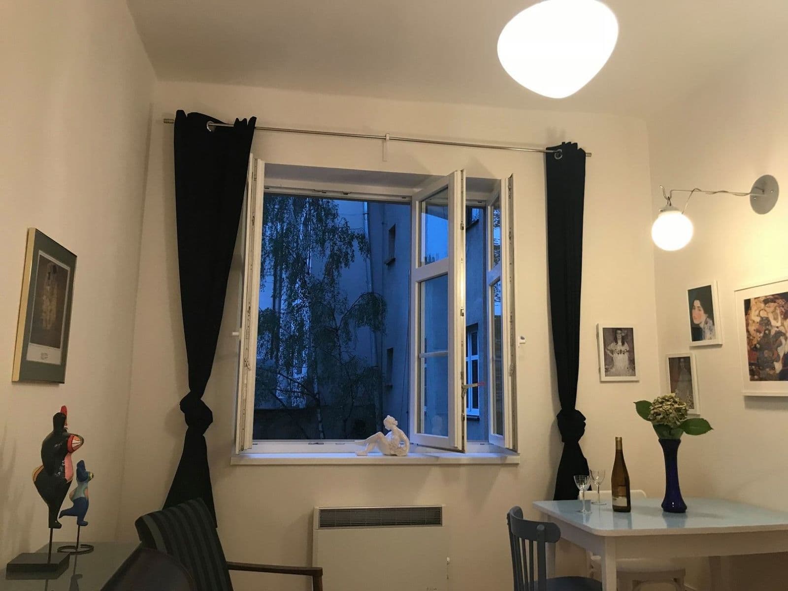 Prenájom bytu 1-izbový 18 m², Sarajevská, Praha, Praha Prenájom bytu 1-izbový 18 m², Sarajevská, Praha, Praha
