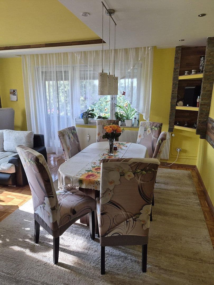 Predaj bytu 3-izbový 74 m², Hammelburg, Bavorsko Predaj bytu 3-izbový 74 m², Hammelburg, Bavorsko