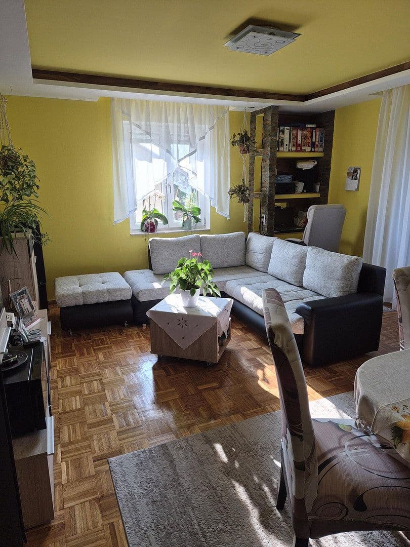Predaj bytu 3-izbový 74 m², Hammelburg, Bavorsko Predaj bytu 3-izbový 74 m², Hammelburg, Bavorsko