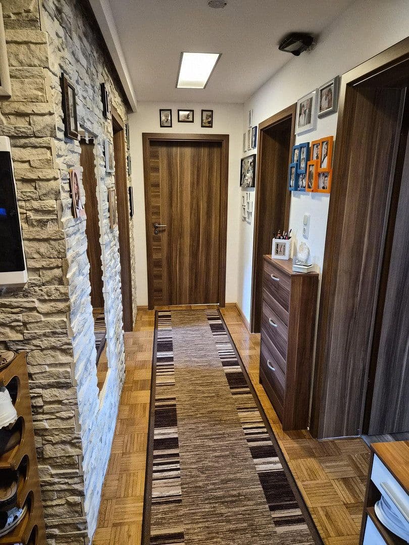 Predaj bytu 3-izbový 74 m², Hammelburg, Bavorsko Predaj bytu 3-izbový 74 m², Hammelburg, Bavorsko